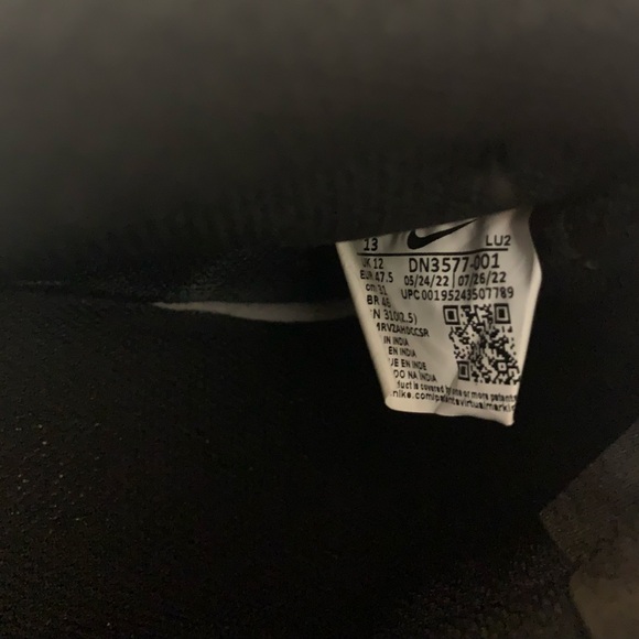 Men’s Nike Dunks Sneakers - Picture 5 of 6